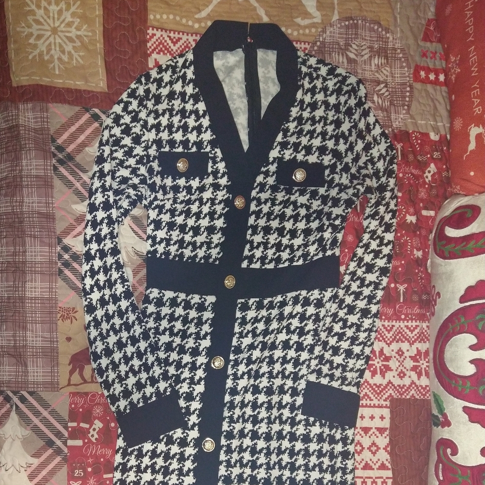 Elegant Black and White Houndstooth Women's Dress